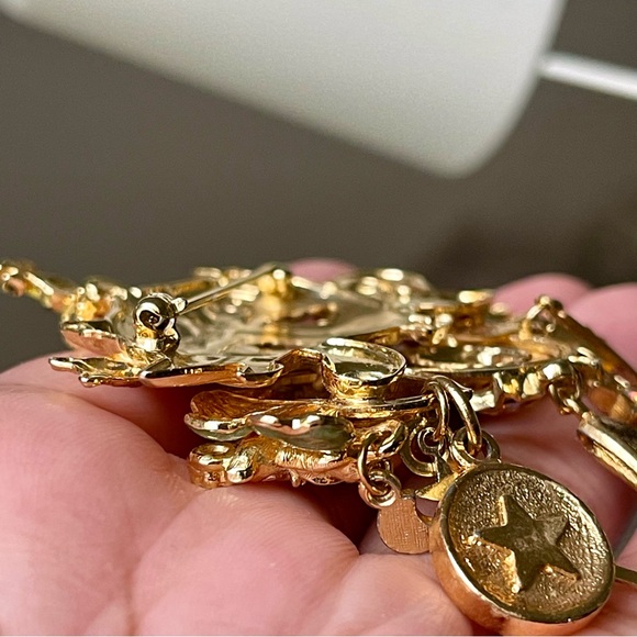 KIRKS FOLLY | CINDERELLA COACH Brooch Pin "Too Late For The Ball" - Picture 12 of 13